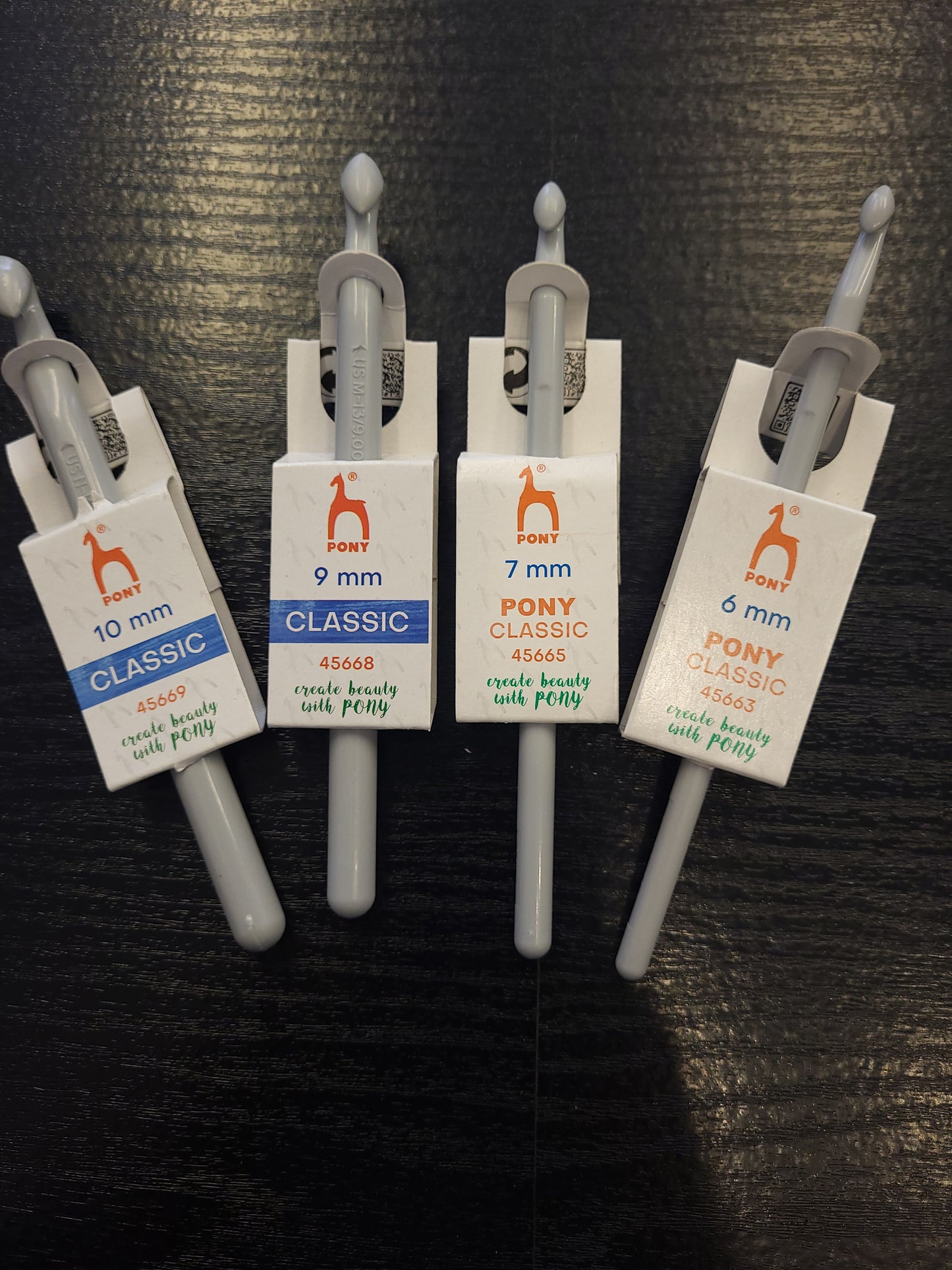 Crochet Hooks 4mm-12mm