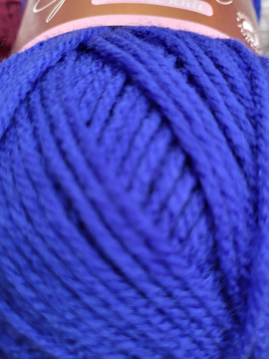 Special DK yarn - Royal Blue 1117 - 100g